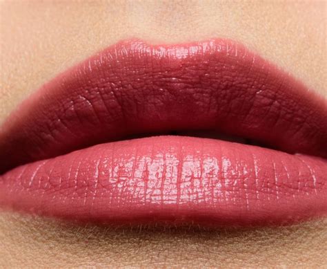 Burberry Tea Rose (277) Kisses Sheer Lipstick Review